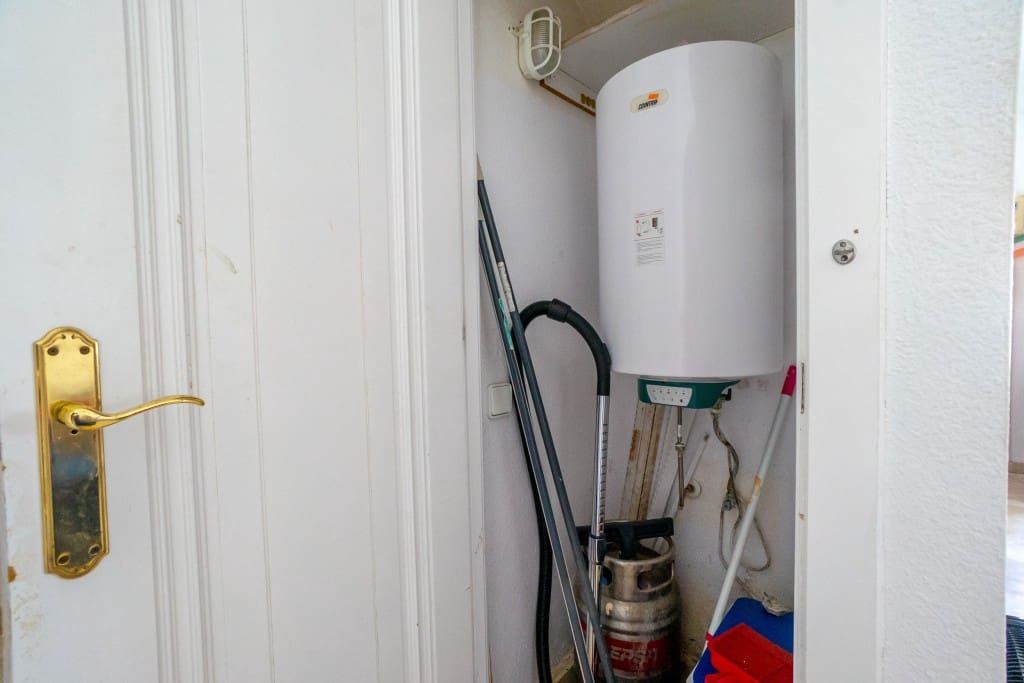 3 bedroom Townhouse for sale in Playa Flamenca with pool - € 249,000 (Ref: 9470519)