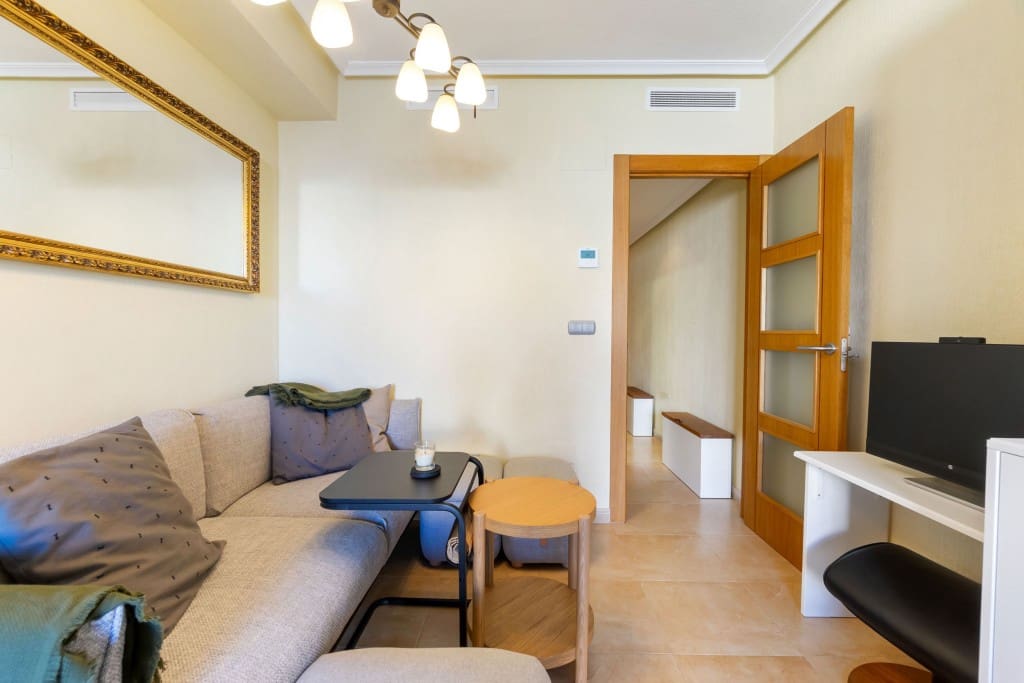 2 camera da letto Attico in vendita in Torrevieja con garage - 189.000 € (Rif: 9475922)