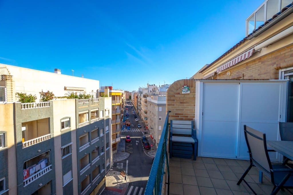 2 camera da letto Attico in vendita in Torrevieja con garage - 189.000 € (Rif: 9475922)