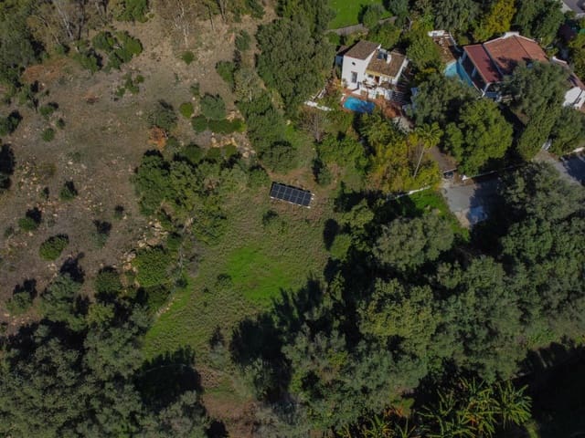 3 sypialnia Willa na sprzedaż w Estepona z basenem garażem - 945 000 € (Ref: 9475923)