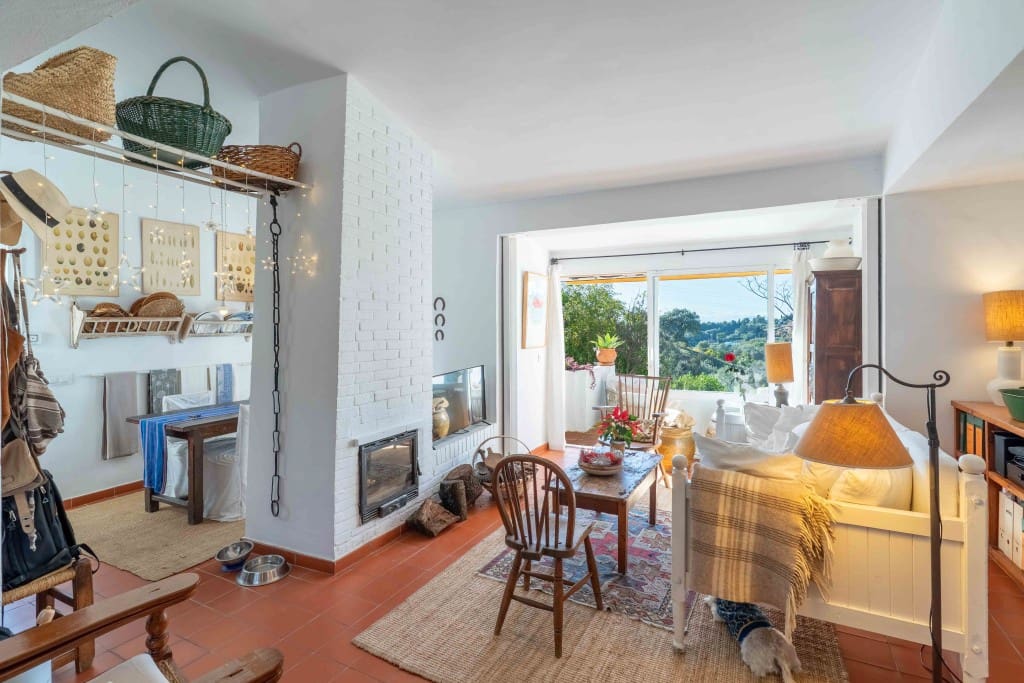 3 sypialnia Willa na sprzedaż w Estepona z basenem garażem - 945 000 € (Ref: 9475923)