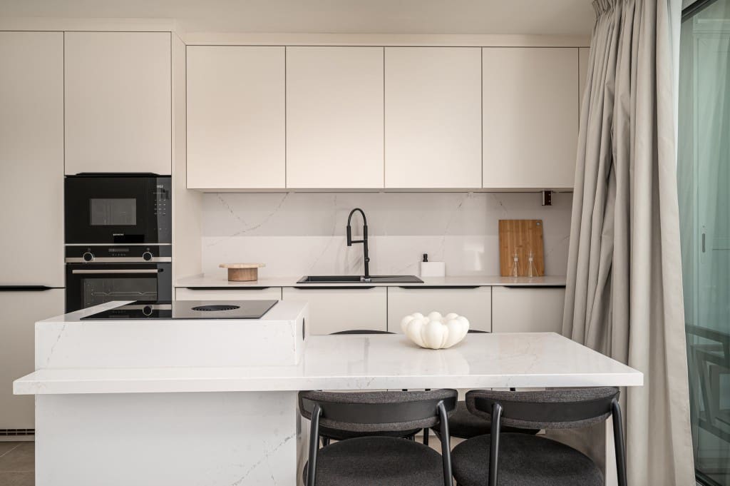 2 bedroom Apartment for sale in Nerja with pool - € 532,900 (Ref: 9480948)