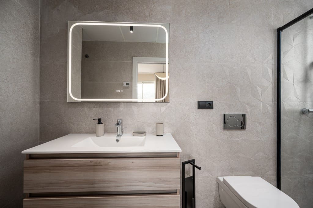 2 bedroom Apartment for sale in Nerja with pool - € 532,900 (Ref: 9480948)