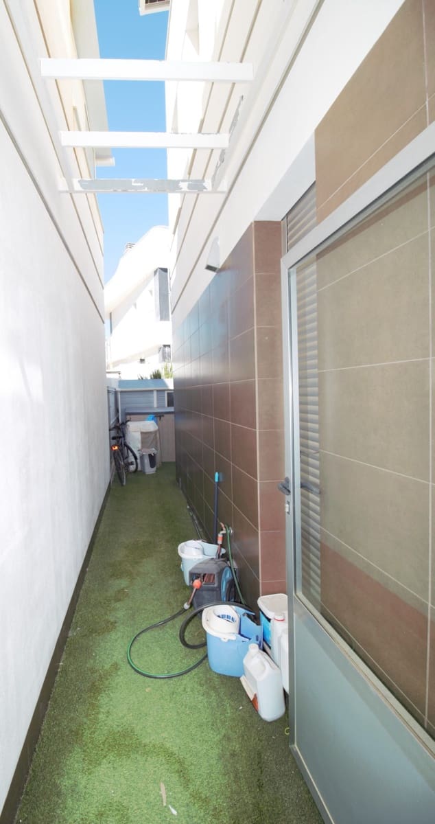 3 makuuhuone Huvila myytävänä paikassa Orihuela Costa mukana uima-altaan - 389 000 € (Ref: 9494443)