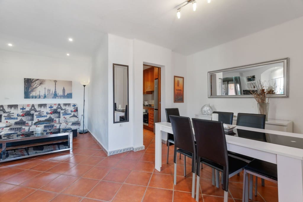 2 bedroom Apartment for sale in Punta Prima with pool garage - € 185,000 (Ref: 9494444)