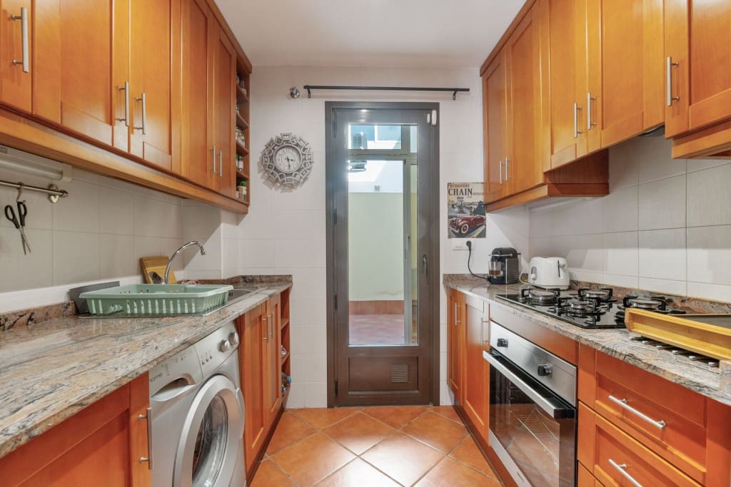 2 bedroom Apartment for sale in Punta Prima with pool garage - € 185,000 (Ref: 9494444)