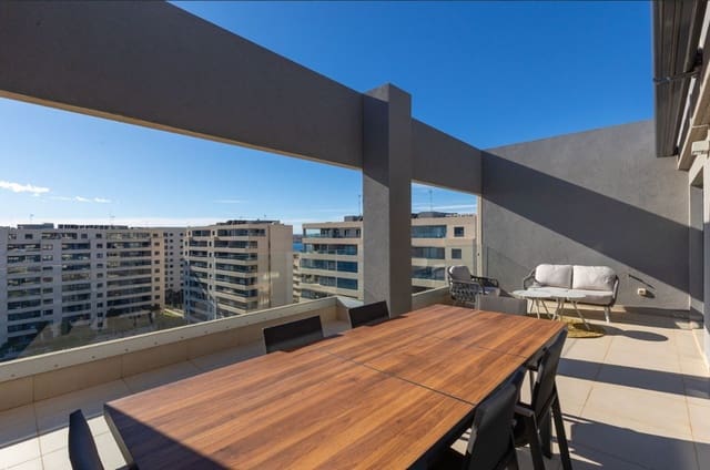 3 soverom Penthouse til salgs i Punta Prima, Torrevieja med svømmebasseng - € 765 000 (Ref: 9494445)