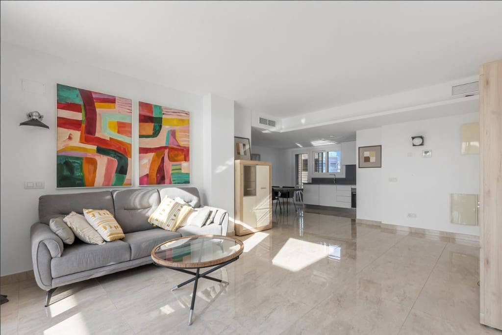 3 bedroom Penthouse for sale in Punta Prima with pool - € 765,000 (Ref: 9494445)