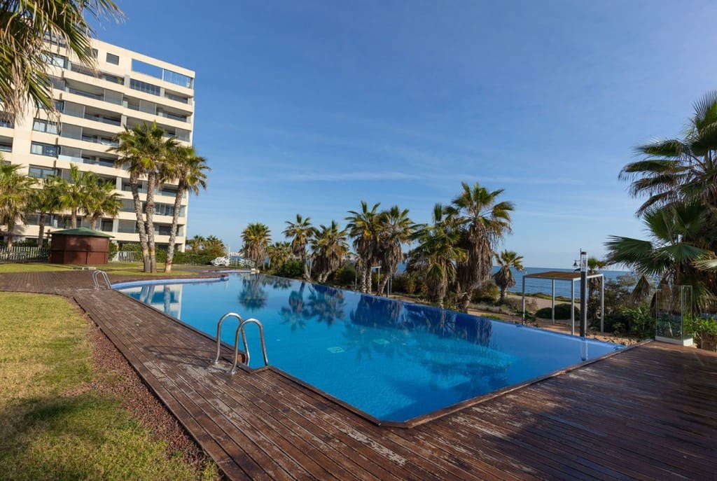 3 bedroom Penthouse for sale in Punta Prima with pool - € 765,000 (Ref: 9494445)