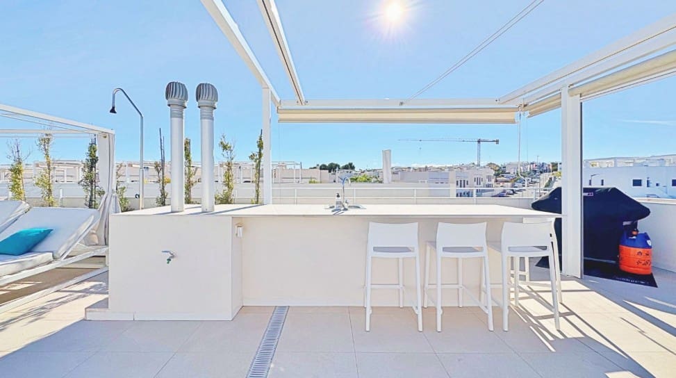 3 slaapkamer Penthouse te koop in Los Balcones met zwembad garage - € 360.000 (Ref: 9494446)