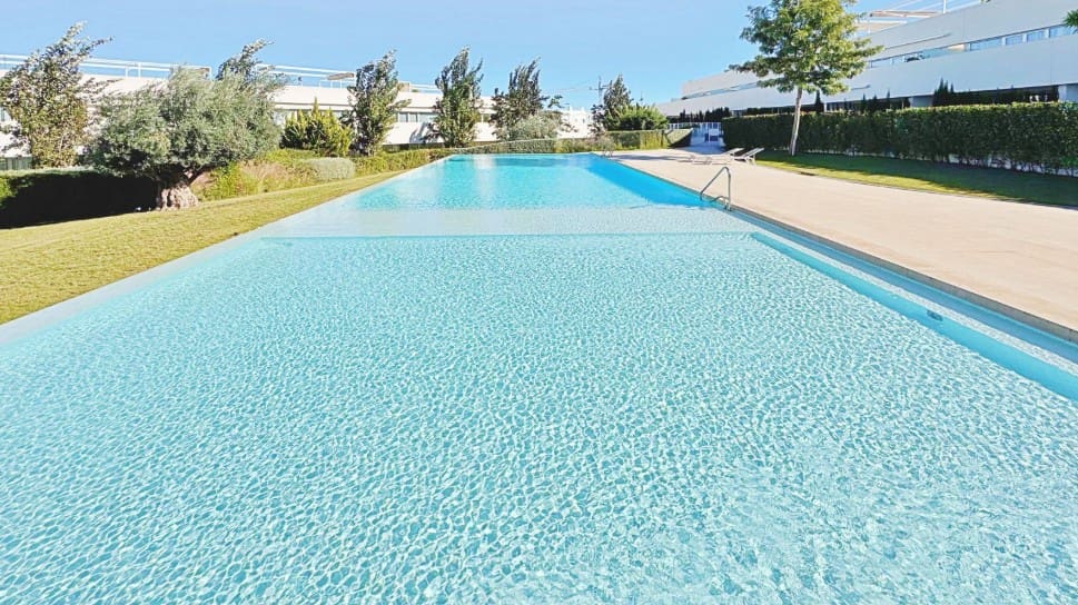 3 slaapkamer Penthouse te koop in Los Balcones met zwembad garage - € 360.000 (Ref: 9494446)