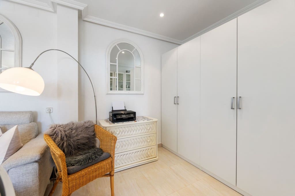 2 sovrum Hus till salu i Playa Flamenca med pool - 249 999 € (Ref: 9494448)