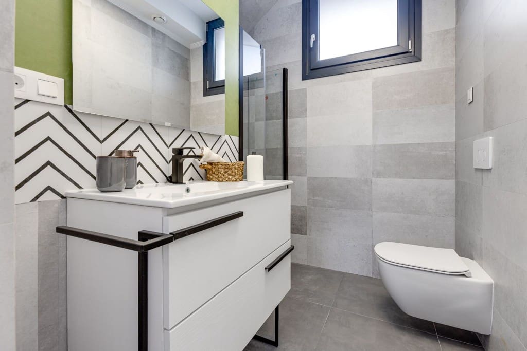 4 bedroom Villa for sale in La Mata with pool garage - € 940,000 (Ref: 9496893)