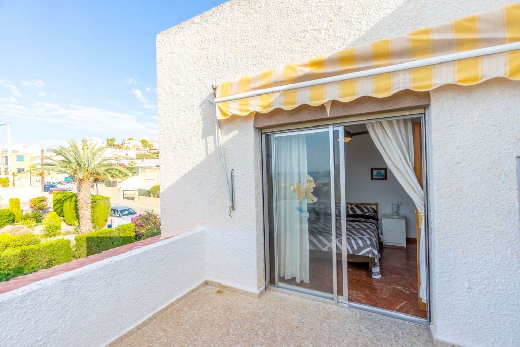 6 slaapkamer Villa te koop in Alicante stad - € 549.000 (Ref: 9496894)