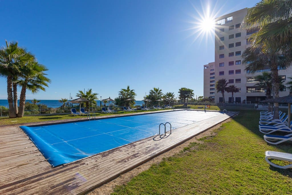 2 bedroom Apartment for sale in Punta Prima with pool - € 475,000 (Ref: 9496895)