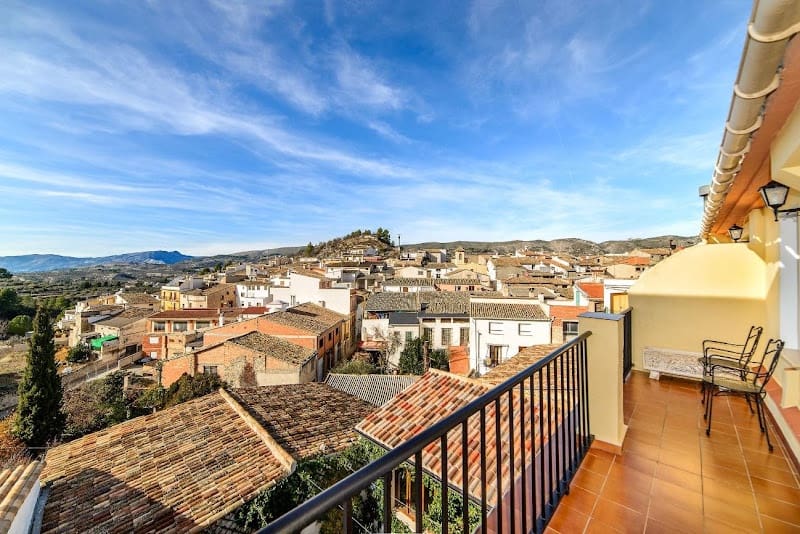 20 slaapkamer Hotel te koop in Alicante stad met garage - € 3.500.000 (Ref: 9496900)