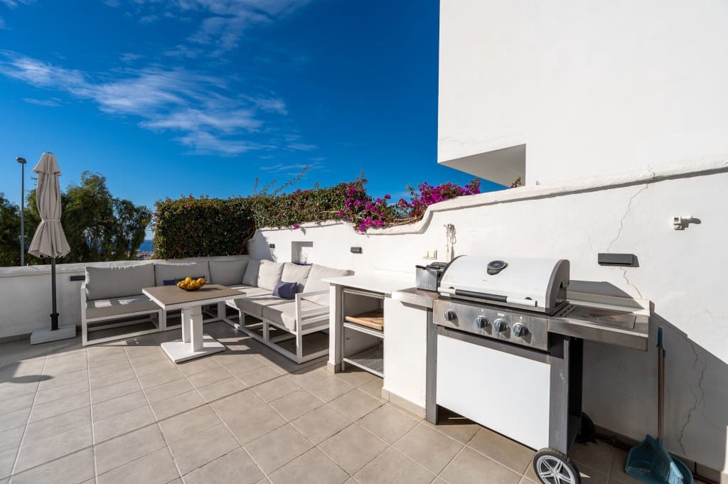 3 soveværelse Semi-Rækkehus til salg i Nerja med swimmingpool garage - € 525.000 (Ref: 9501878)