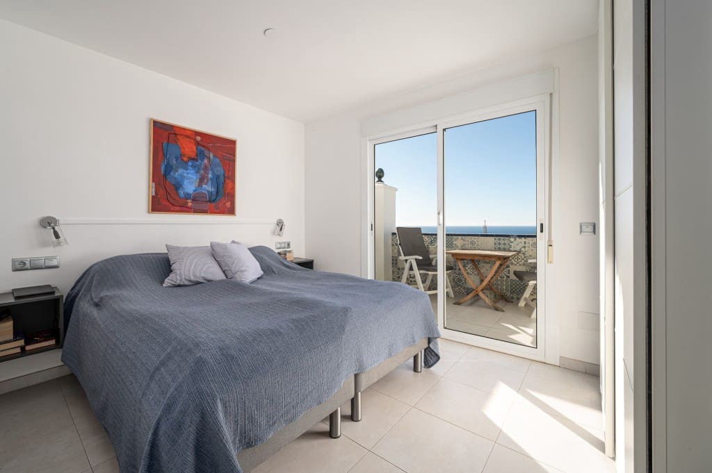 3 soveværelse Semi-Rækkehus til salg i Nerja med swimmingpool garage - € 525.000 (Ref: 9501878)