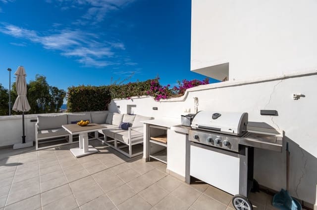 3 soveværelse Semi-Rækkehus til salg i Nerja med swimmingpool garage - € 525.000 (Ref: 9501878)