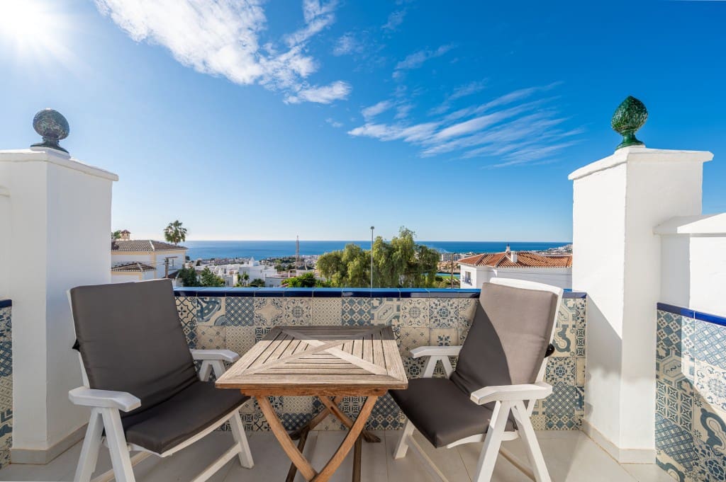 3 soveværelse Semi-Rækkehus til salg i Nerja med swimmingpool garage - € 525.000 (Ref: 9501878)