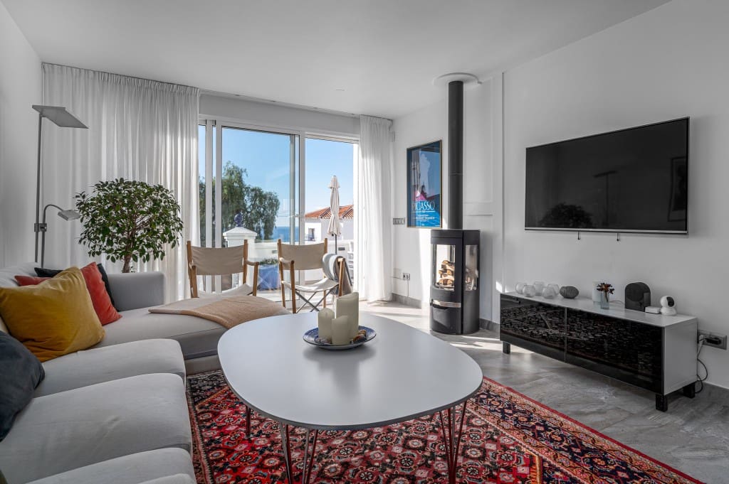 3 soveværelse Semi-Rækkehus til salg i Nerja med swimmingpool garage - € 525.000 (Ref: 9501878)