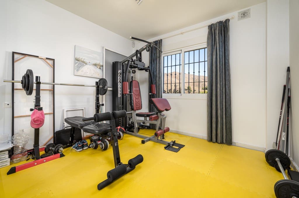 Chalet de 3 habitaciones en Torrox-Costa en venta con piscina - 825.000 € (Ref: 9503896)