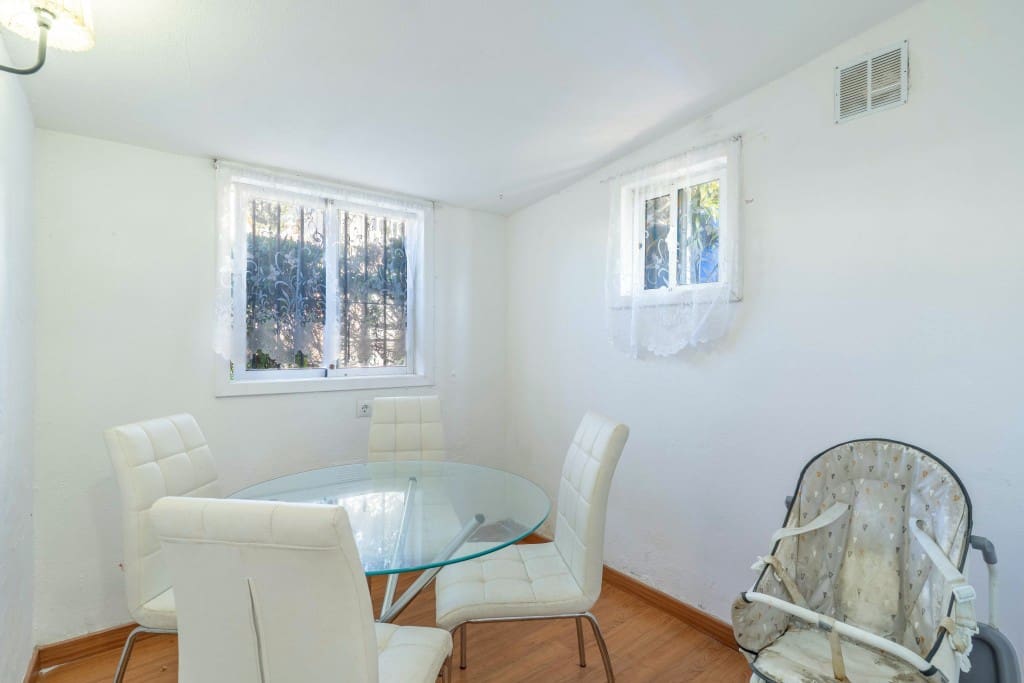 3 bedroom Townhouse for sale in Mijas Costa with pool - € 435,000 (Ref: 9518476)