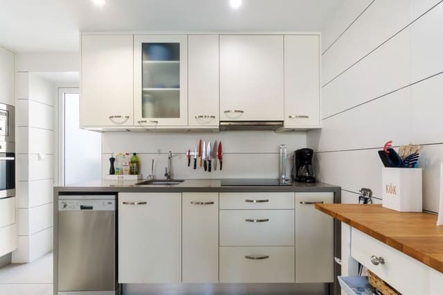 2 makuuhuone Kattohuoneisto myytävänä paikassa Aguas Nuevas, Torrevieja mukana uima-altaan - 239 999 € (Ref: 9518477)