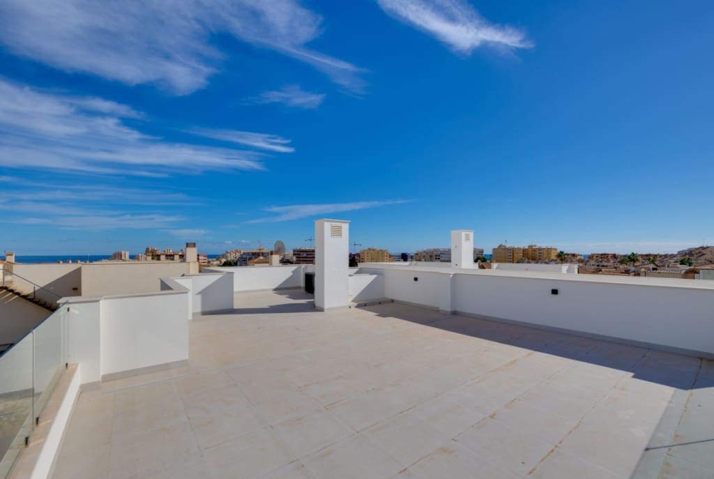 4 makuuhuone Huvila myytävänä paikassa Aguas Nuevas mukana uima-altaan - 750 000 € (Ref: 9518478)