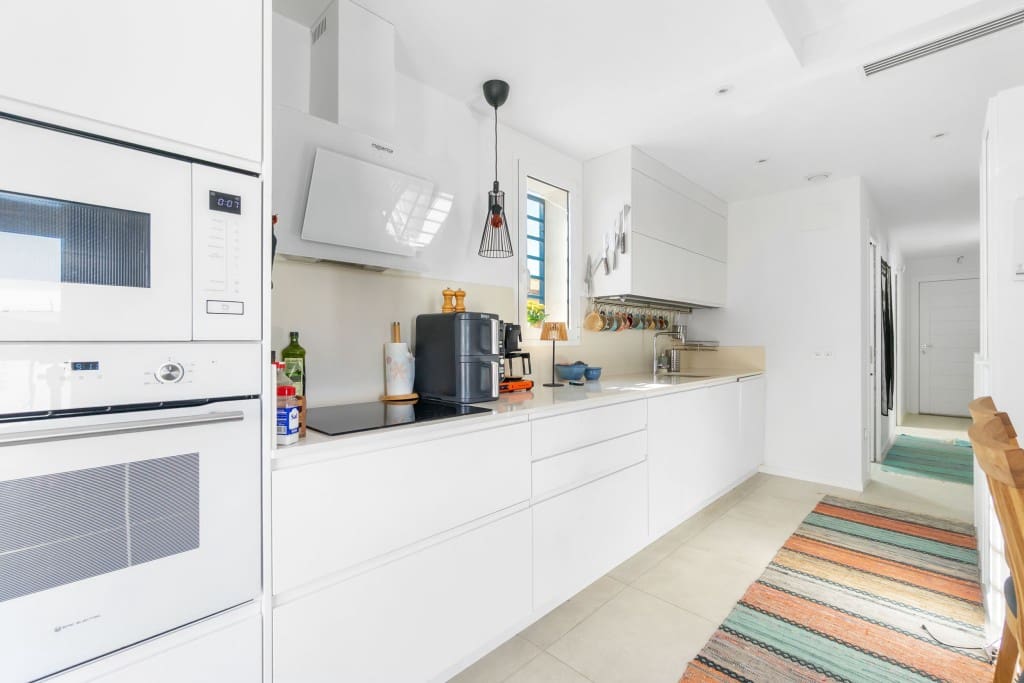 2 bedroom Apartment for sale in Playa Flamenca with pool - € 269,000 (Ref: 9518483)