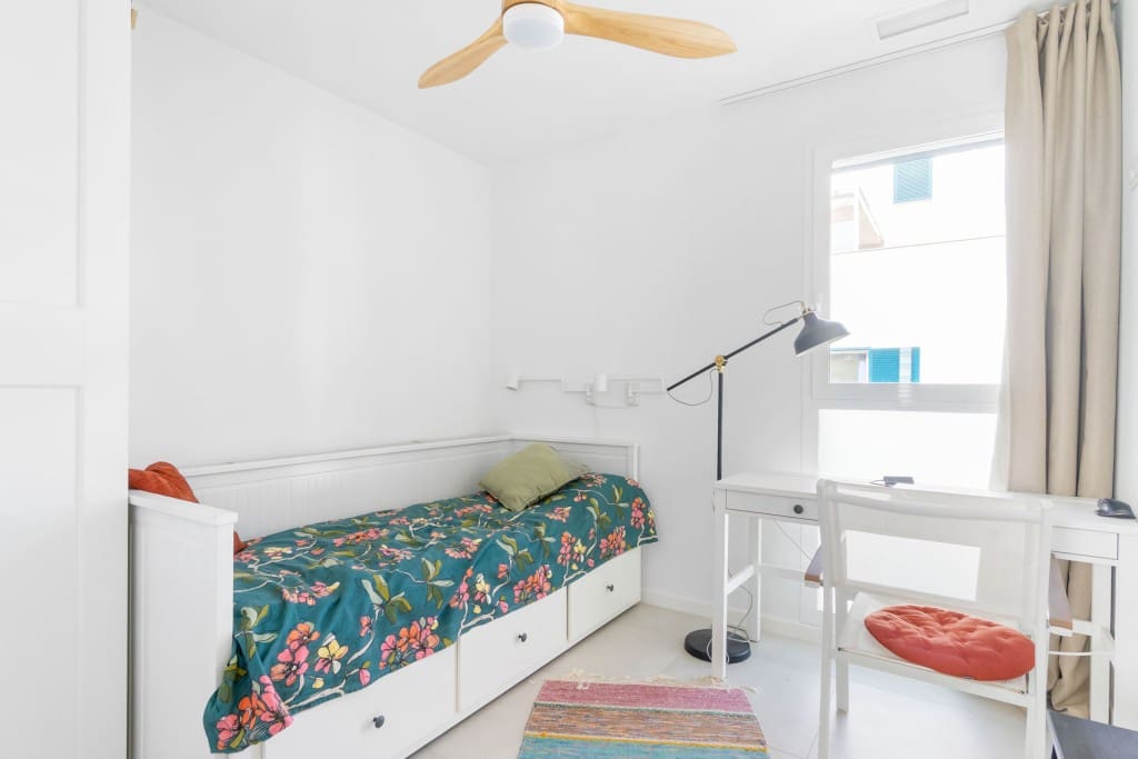 2 bedroom Apartment for sale in Playa Flamenca with pool - € 269,000 (Ref: 9518483)