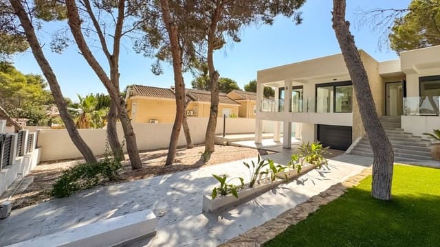 4 slaapkamer Villa te koop in Los Balcones met zwembad garage - € 995.000 (Ref: 9526177)