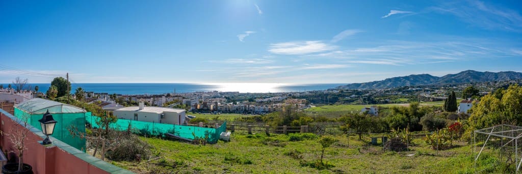 6 slaapkamer Villa te koop in Nerja met zwembad - € 1.100.000 (Ref: 9526180)