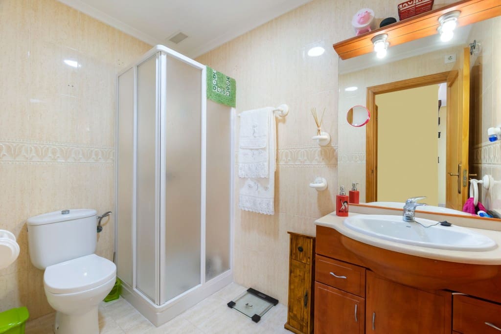 2 soverom Hus til salgs i Playa Flamenca med svømmebasseng garasje - € 260 000 (Ref: 9529488)