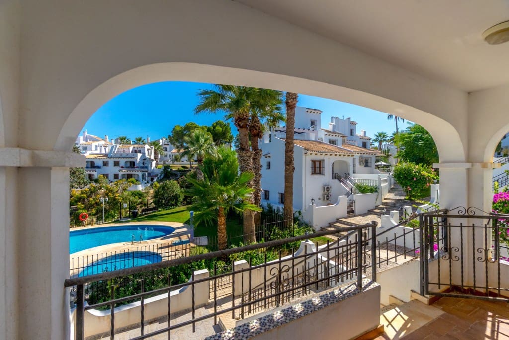 3 Zimmer Haus zu verkaufen in Villamartin mit Pool - 269.900 € (Ref: 9535551)