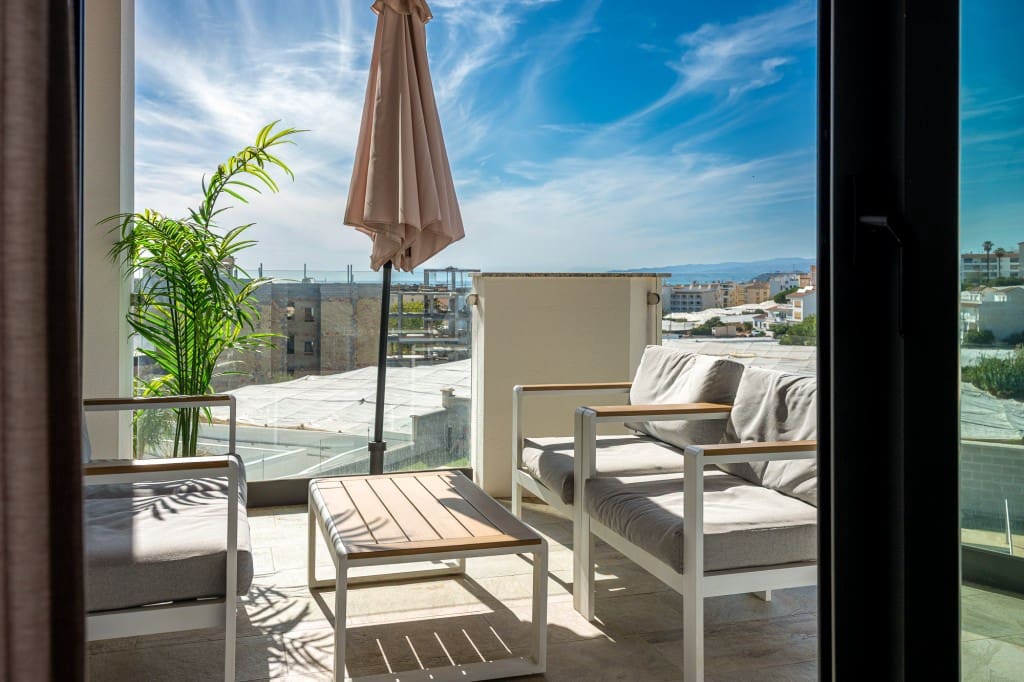 2 sovrum Lägenhet till salu i Torrox-Costa med pool garage - 340 000 € (Ref: 9535561)