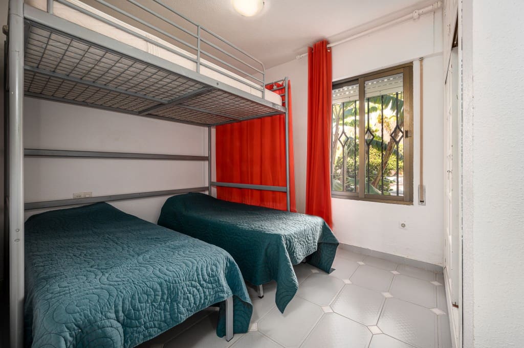 Casa de 2 habitaciones en Nerja en venta con piscina - 290.000 € (Ref: 9540831)