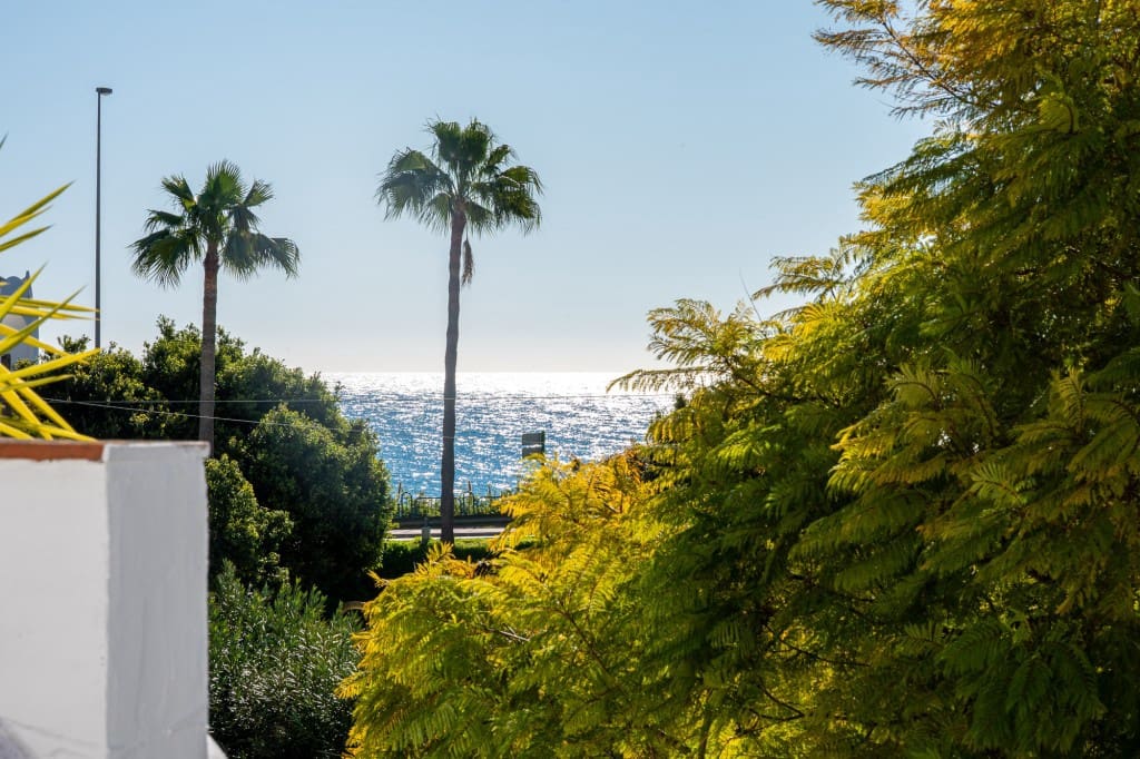 Casa de 2 habitaciones en Nerja en venta con piscina - 290.000 € (Ref: 9540831)