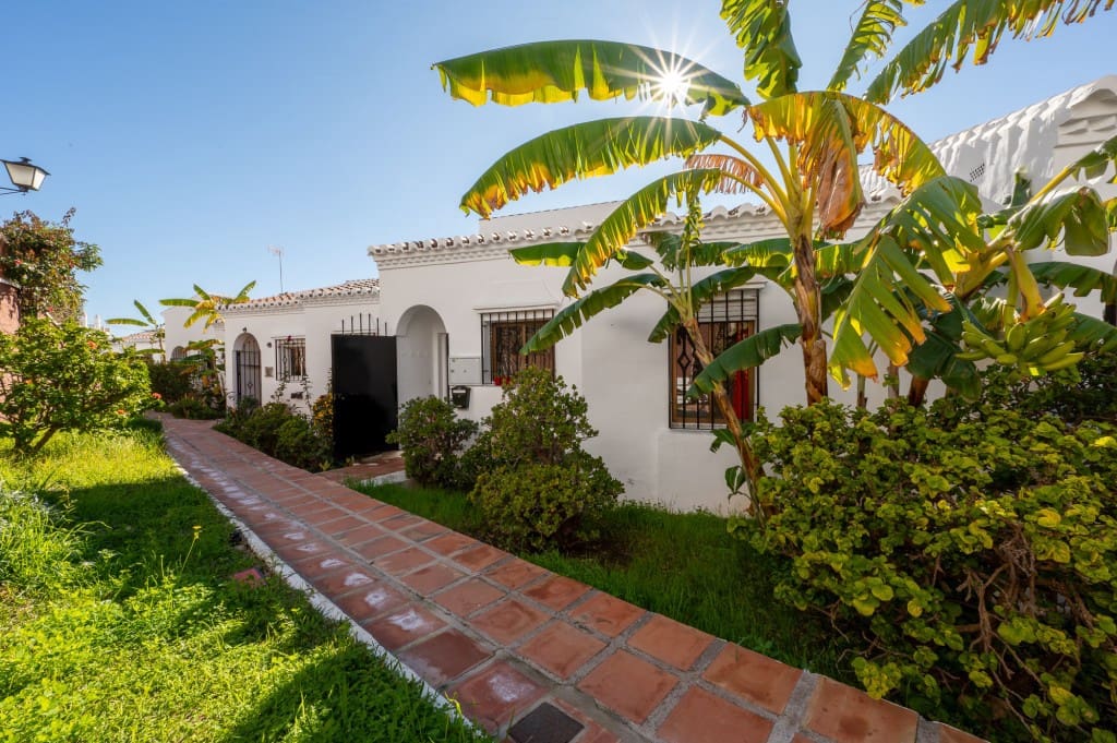 Casa de 2 habitaciones en Nerja en venta con piscina - 290.000 € (Ref: 9540831)