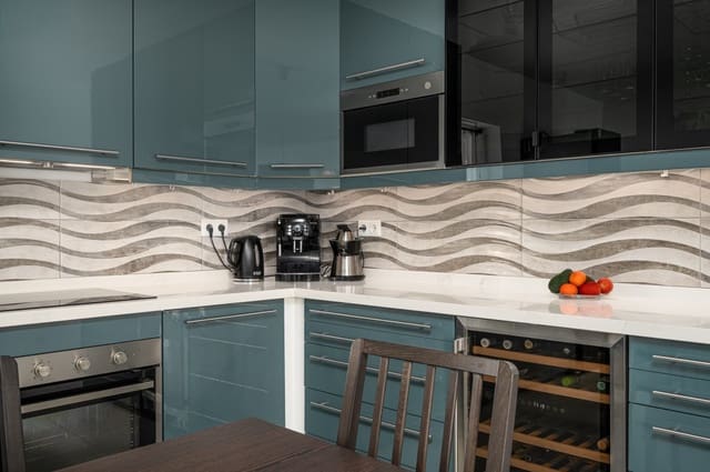 2 slaapkamer Appartement te koop in Nerja met garage - € 299.000 (Ref: 9540834)