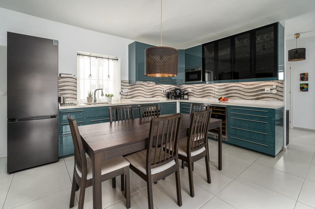 2 slaapkamer Appartement te koop in Nerja met garage - € 299.000 (Ref: 9540834)