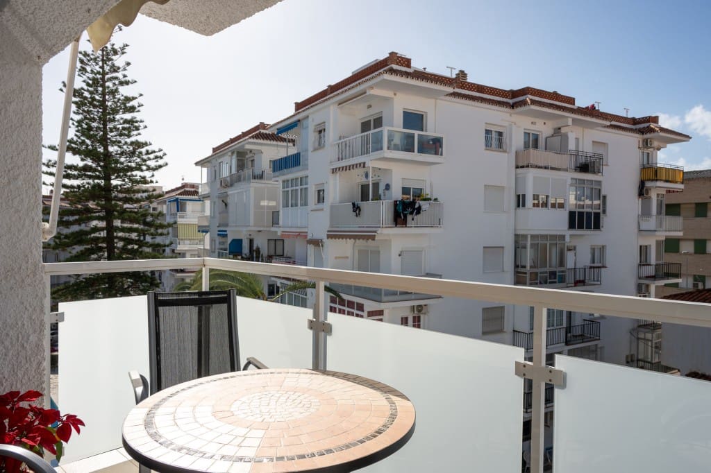 2 slaapkamer Appartement te koop in Nerja met garage - € 299.000 (Ref: 9540834)