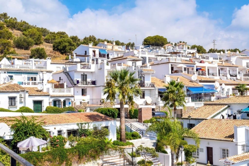 4 Zimmer Haus zu verkaufen in Nerja mit Pool - 410.000 € (Ref: 9547723)