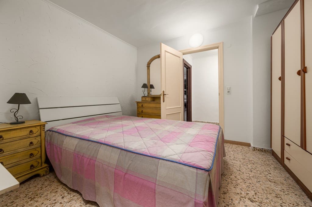 Chalet de 3 habitaciones en Torrox-Costa en venta con piscina - 695.000 € (Ref: 9547725)