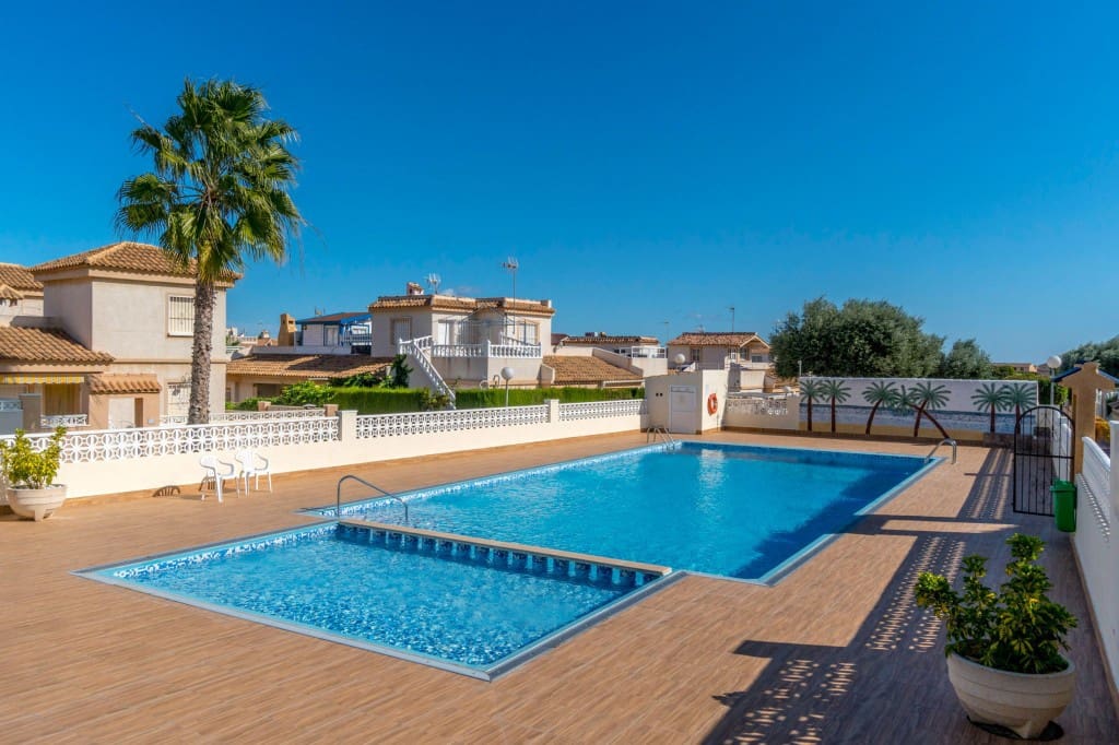 2 sypialnia Dom na sprzedaż w Los Altos z basenem - 159 900 € (Ref: 9554610)