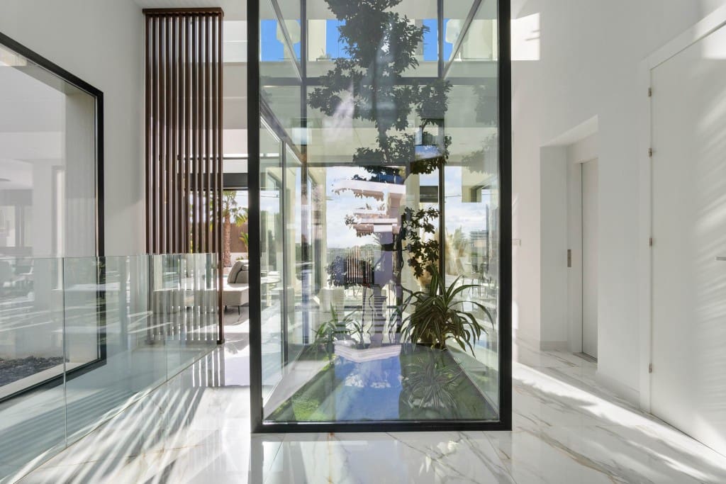 4 Zimmer Villa zu verkaufen in Campoamor mit Pool Garage - 2.880.000 € (Ref: 9554614)