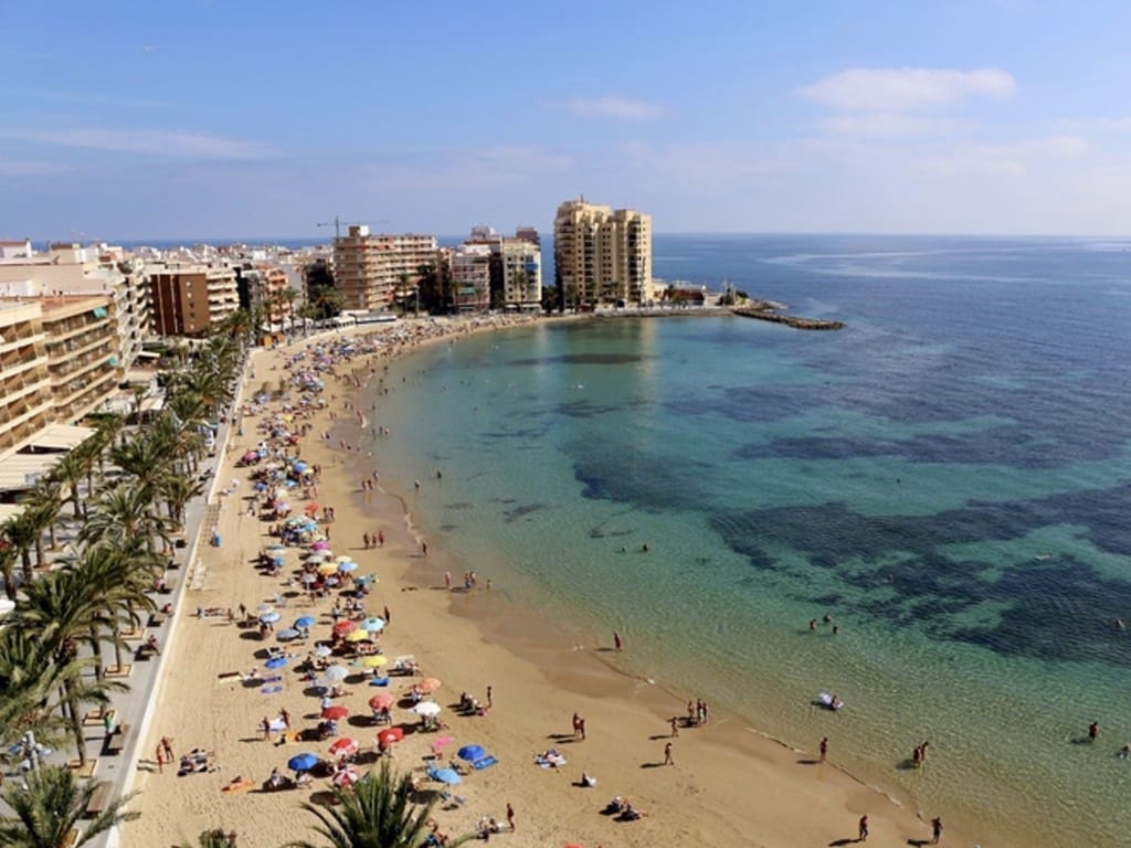 3 camera da letto Attico in vendita in Torrevieja con piscina - 464.000 € (Rif: 9554615)