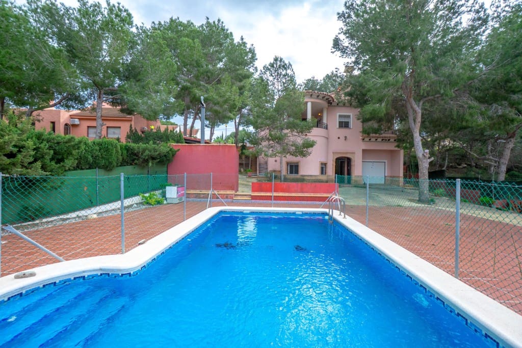 5 sypialnia Willa na sprzedaż w San Miguel de Salinas z basenem garażem - 495 000 € (Ref: 9554622)