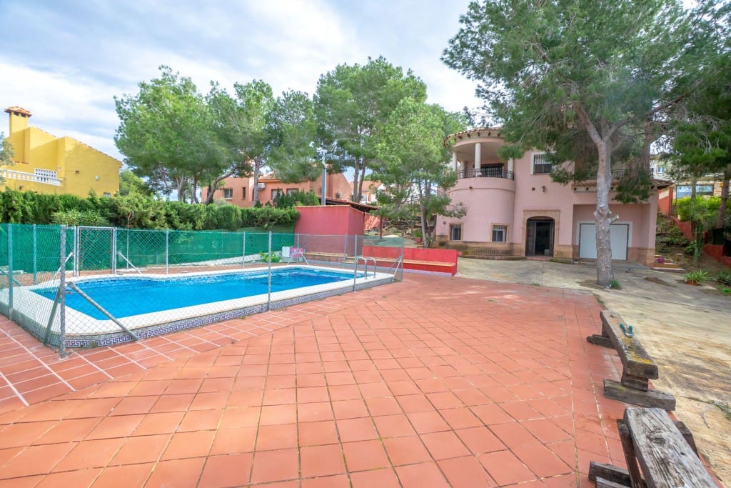 5 sypialnia Willa na sprzedaż w San Miguel de Salinas z basenem garażem - 495 000 € (Ref: 9554622)