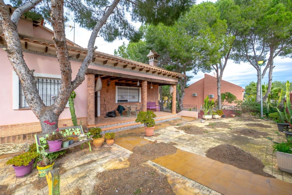 5 sypialnia Willa na sprzedaż w San Miguel de Salinas z basenem garażem - 495 000 € (Ref: 9554622)